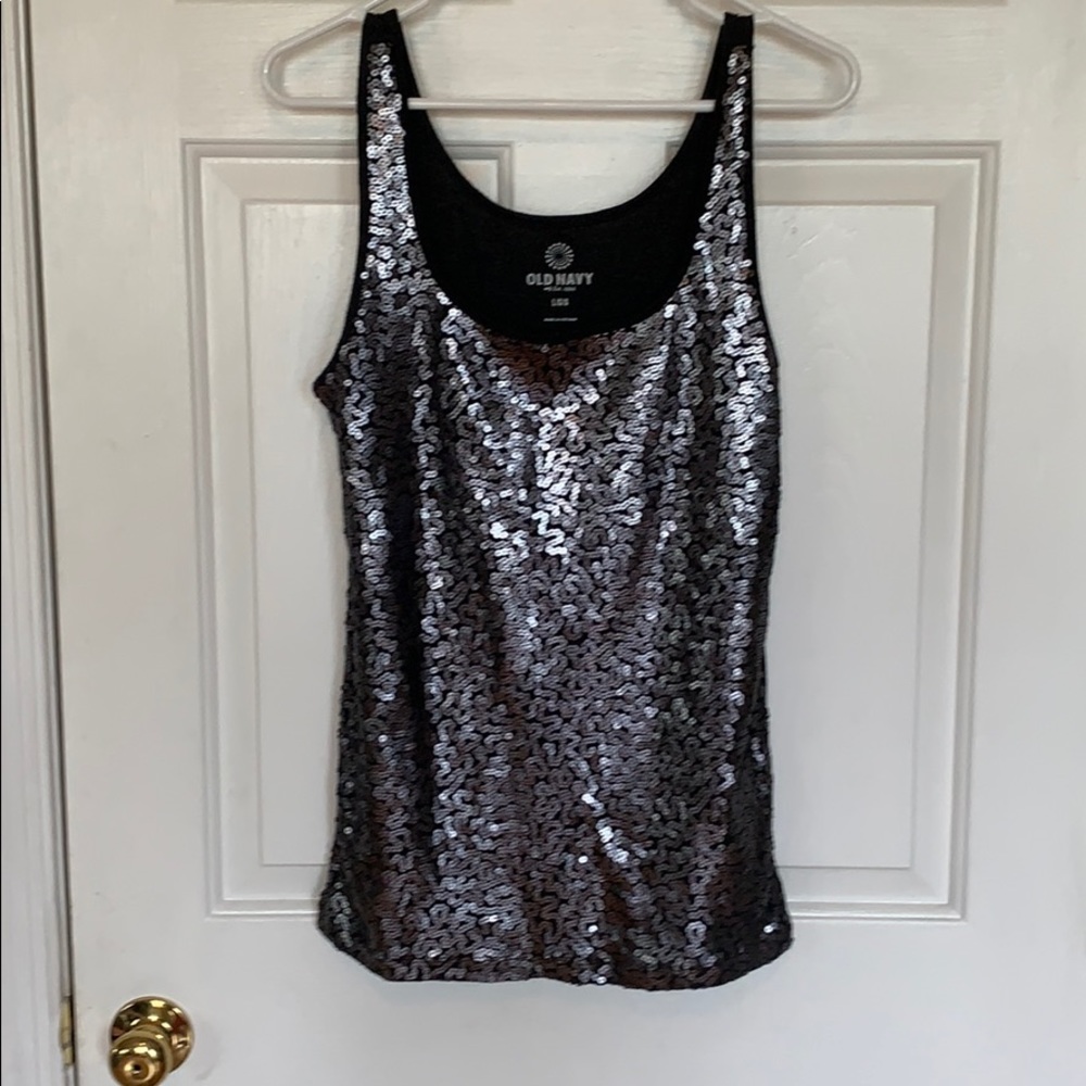OLD NAVY GRAY TANK TOP W/SEQUINS